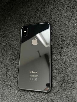iPhone XS 64 GB - 4