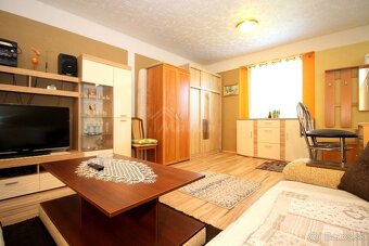 PREDAJ 1,5 izb. CHALÚPKA s poz. 583m² v SOLČANY - 4