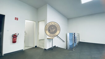 PRENÁJOM obchodných priestorov v Sabinove - 4