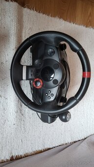 Volant Logitech Driving Force GT - 4
