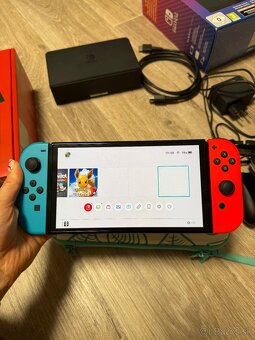 Nintendo Switch OLED - 4