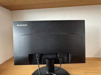 Monitor Lenovo 22" - 4