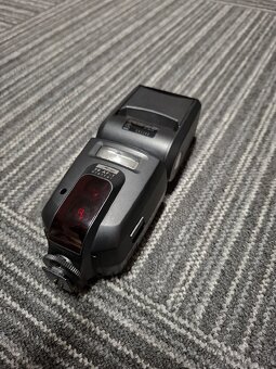 Blesk METZ MB 58 AF-1 DIGITAL - 4