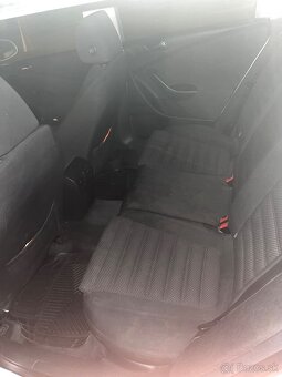 predám VW Passat B6 Variant 2.0 TDI - 4