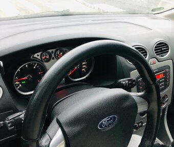 Ford focus -2011 - 4