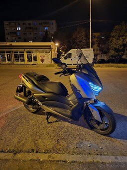 Yamaha X-Max 125 model 2020 - 4