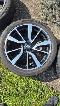 Komplety 5x114.3 R19 NISSAN - 4