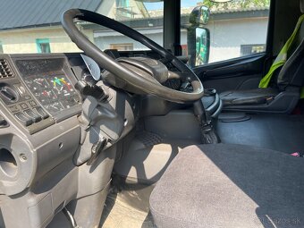 Scania vyklapač 6x4 - 4