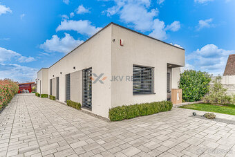 Moderný 5 izbový rodinný dom & altánok a bazén | Veľké Úľany - 4