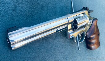 Revolver Smith&Wesson .44 Magnum - 4