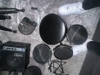 Predám elektronickú bicu súpravu - 4