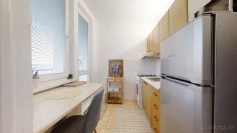 Príjemný 1i. byt 38m, loggia, pivnica, Karloveská ul., 4/7p. - 4