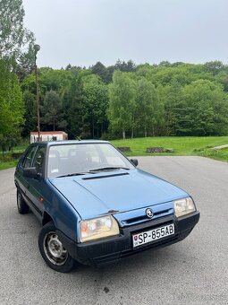 Predám Škodu Favorit 1993 – 98 000 km, nová STK a EK - 4