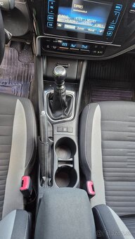 Toyota Auris 1.2 TS (Touring Sports) 85kW 2015 - 4