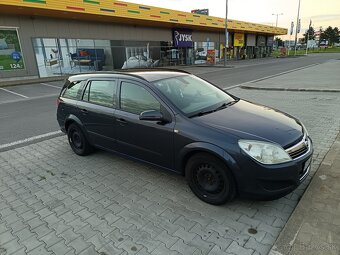 Astra H ST Caravan 1.9 74kW 2008 - 4
