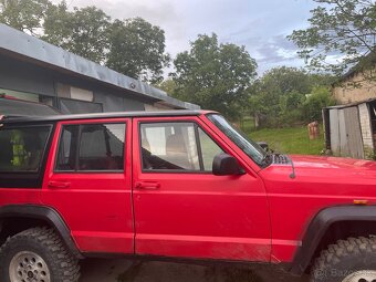 Jeep cherokee xj - 4