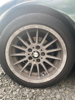 Predám BMW elektróny letné 225/45 r17 - 4