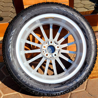 alu R18 5x112, senzory, zimné pneu 215/55 orig. Mercedes GLA - 4