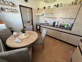 4 izbový byt  s balkónom garážou a záhradkou Urmince/ VYPLAT - 4