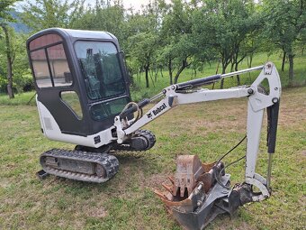 Minibáger BOBCAT 323 - 4