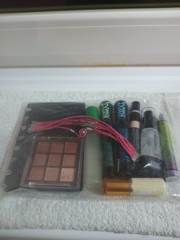 Kozmetický balíček - 4