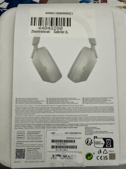 Sony WH-1000XM5 - 4