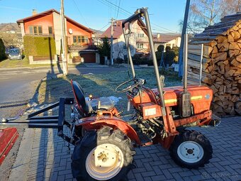 Predám malotraktor Yanmar 1301D - 4