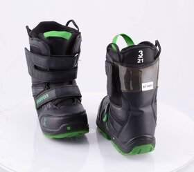 EU 35 použité detské snowboardové topánky BURTON PROGRESSION - 4