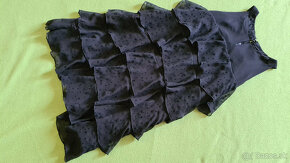 Volánikové šaty čierne veľkosť 158 - 4