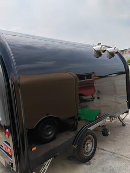FOOD TRUCK - 4