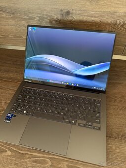 ASUS Zenbook S 14 OLED s Intel Core Ultra 7 – TOP STAV - 4