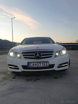 Mercedes - 4