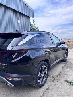 Hyundai Tucson - 4
