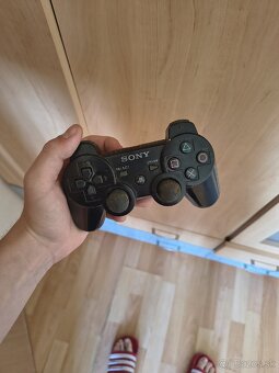 Predám PS3 - 4