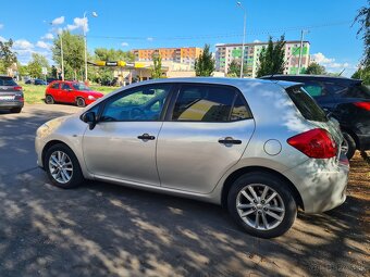 Toyota Auris 1.4D diesel - 4