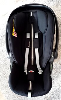 Cybex vajíčko Cloud G i-size plus Cybex base G black - 4