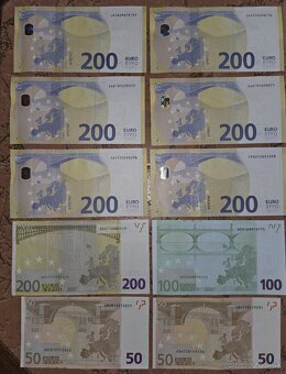 Predám 500 a 200 eurové bankovky - 4
