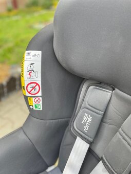 Britax Romer Dualfix M I- size autosedačka - 4