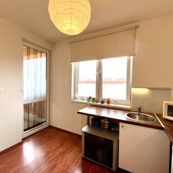 1-izbový byt — Nové Mesto, Bratislava - 4