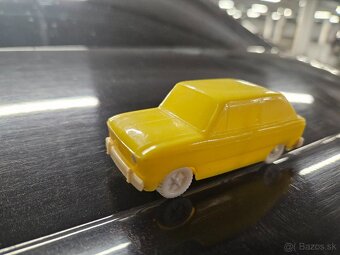 Stare hracky,auta - 4