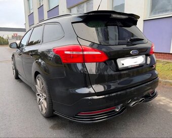 Ford Focus ST 2.0 ecoboost - 4