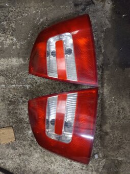 Zadné svetlá Octavia 2 sedan predfacelift - 4