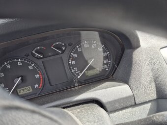 Škoda fabia 1.4 MPI - 4
