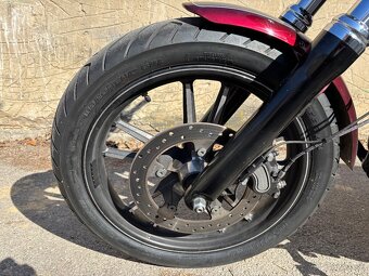 Harley Davidson Street Bob Special Edition - 4
