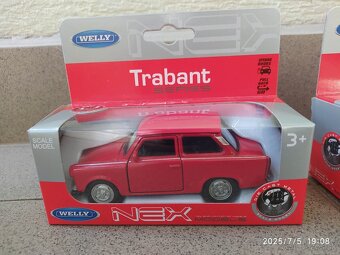 Predám model Trabant, dĺžka 14 cm - 4
