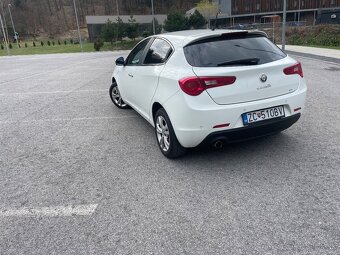 Alfa Romeo giulietta 1.6 jtdm2 77kw - 4