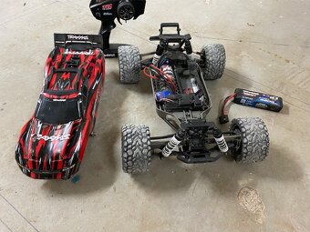 Traxxas Rustler - 4