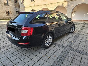 Škoda Octavia Combi 2.0 TDI M6 Sport Navi DVD R16 Orig. KM - 4