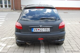 Predám Peugeot 206 1.1 benzín - 4