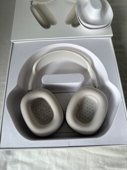 Apple AirPods Max - 4